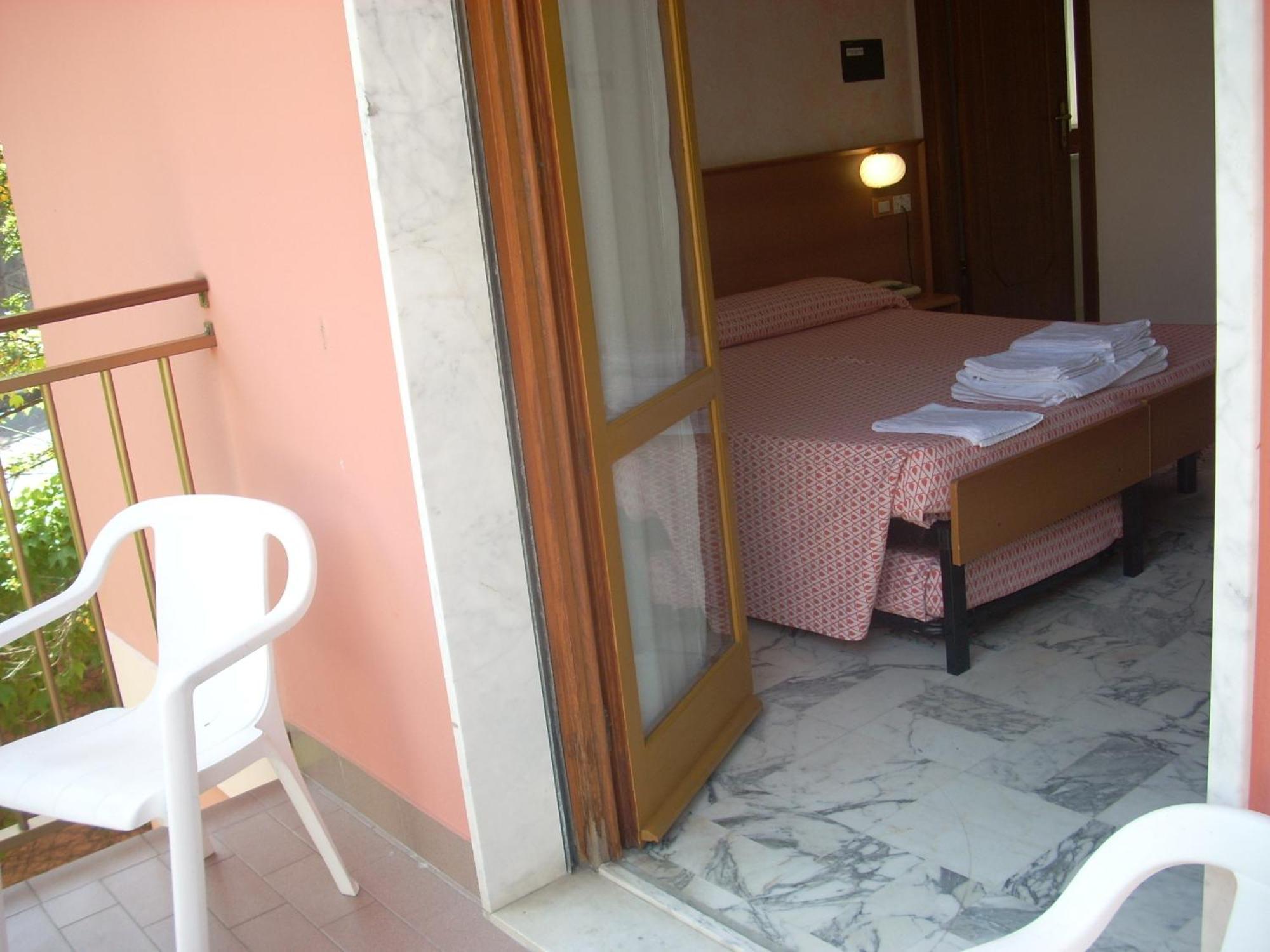 Hotel Corallo Moneglia Exterior photo
